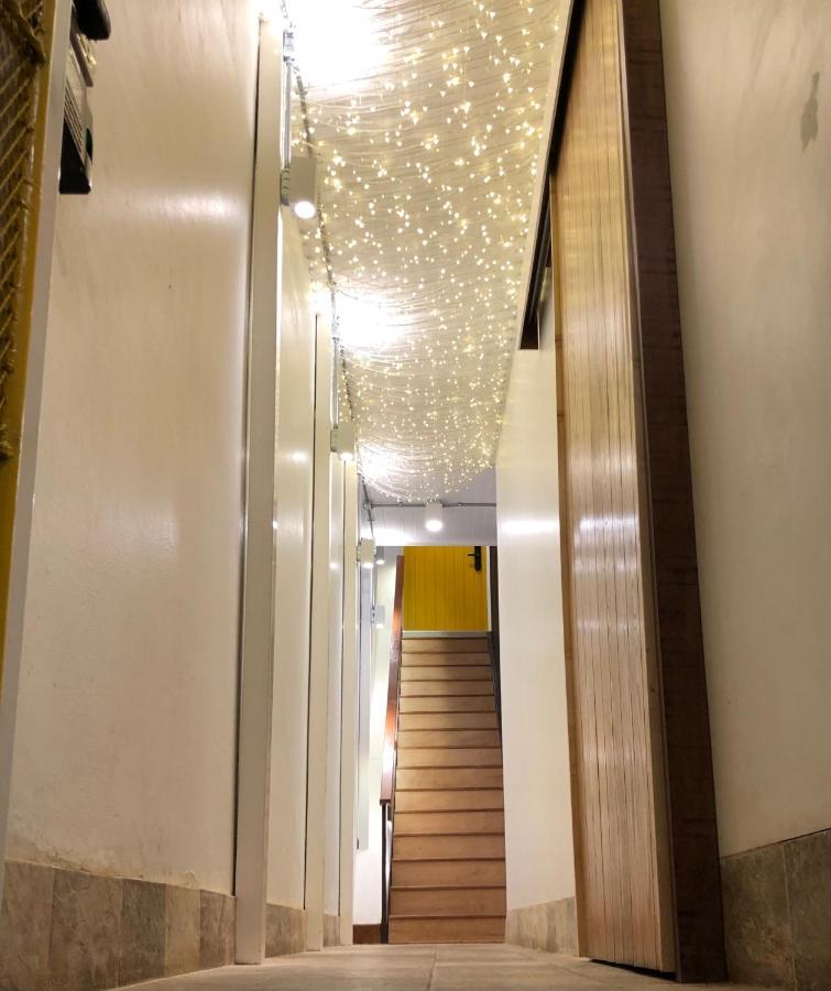 Yellow Door Hua Hin Exterior photo